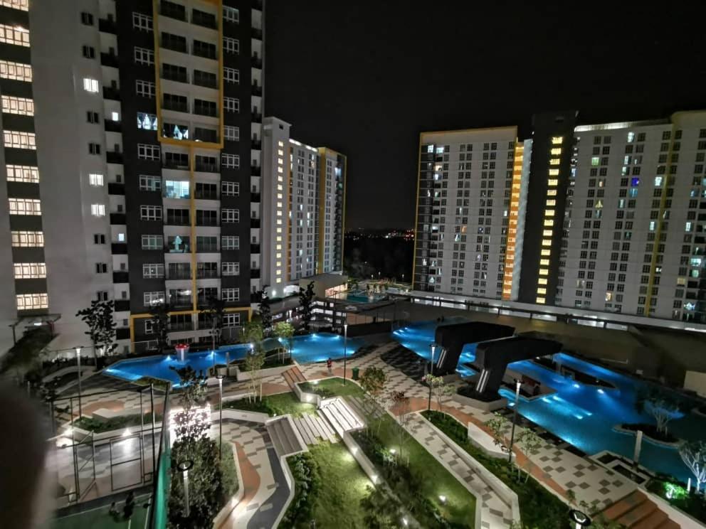 Mesahill Homestay, Nilai By S&T Homez Zewnętrze zdjęcie